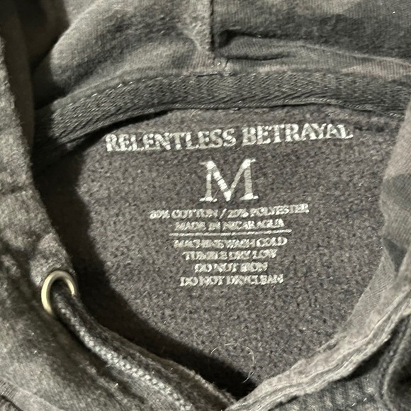 Relentless Betrayal Hoodie Men Medium Black Camo Lone Wolf Skull Graphic Biker - Picture 4 of 13